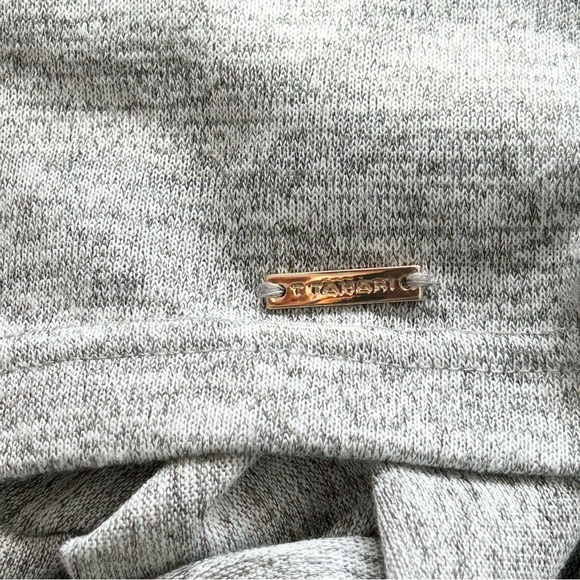 T Tahari Heather Gray Sleeveless Mock Neck Top M NWT - Picture 4 of 7